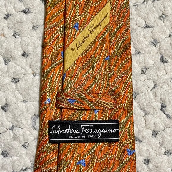 SALVATORE FERRAGAMO Wheat Hiding Butterfly Tie new - Picture 1 of 6